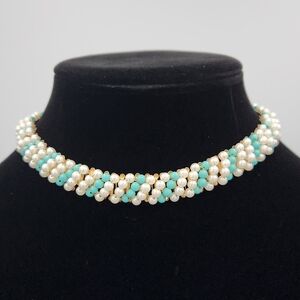 Elegant vintage Pearl and Turquoise Beaded choker Necklace